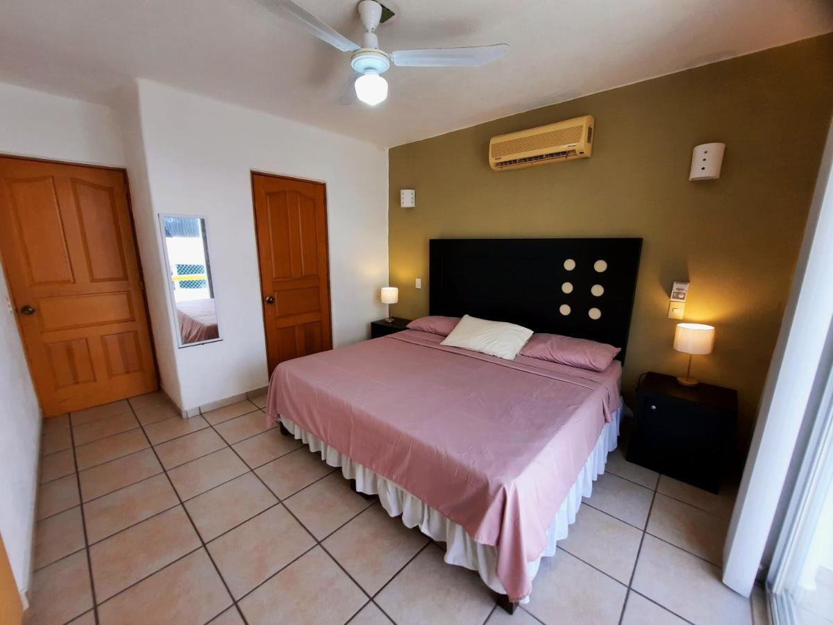 Hacienda Real Suits Ixtapa Ixtapa  Buitenkant foto